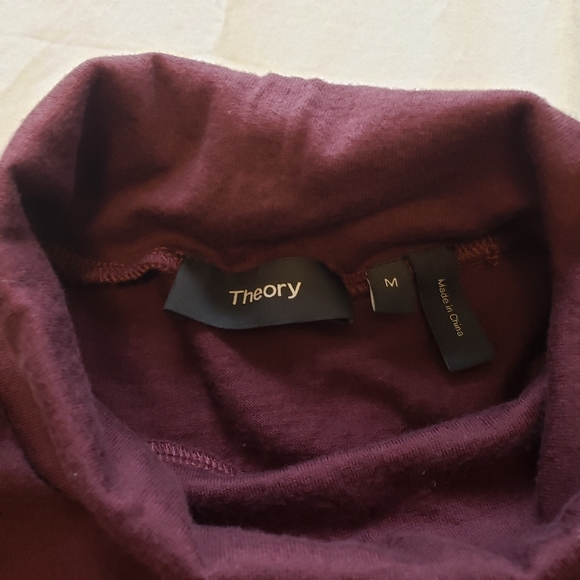 Theory Cotton/Cashmere Turtleneck - Picture 2 of 7